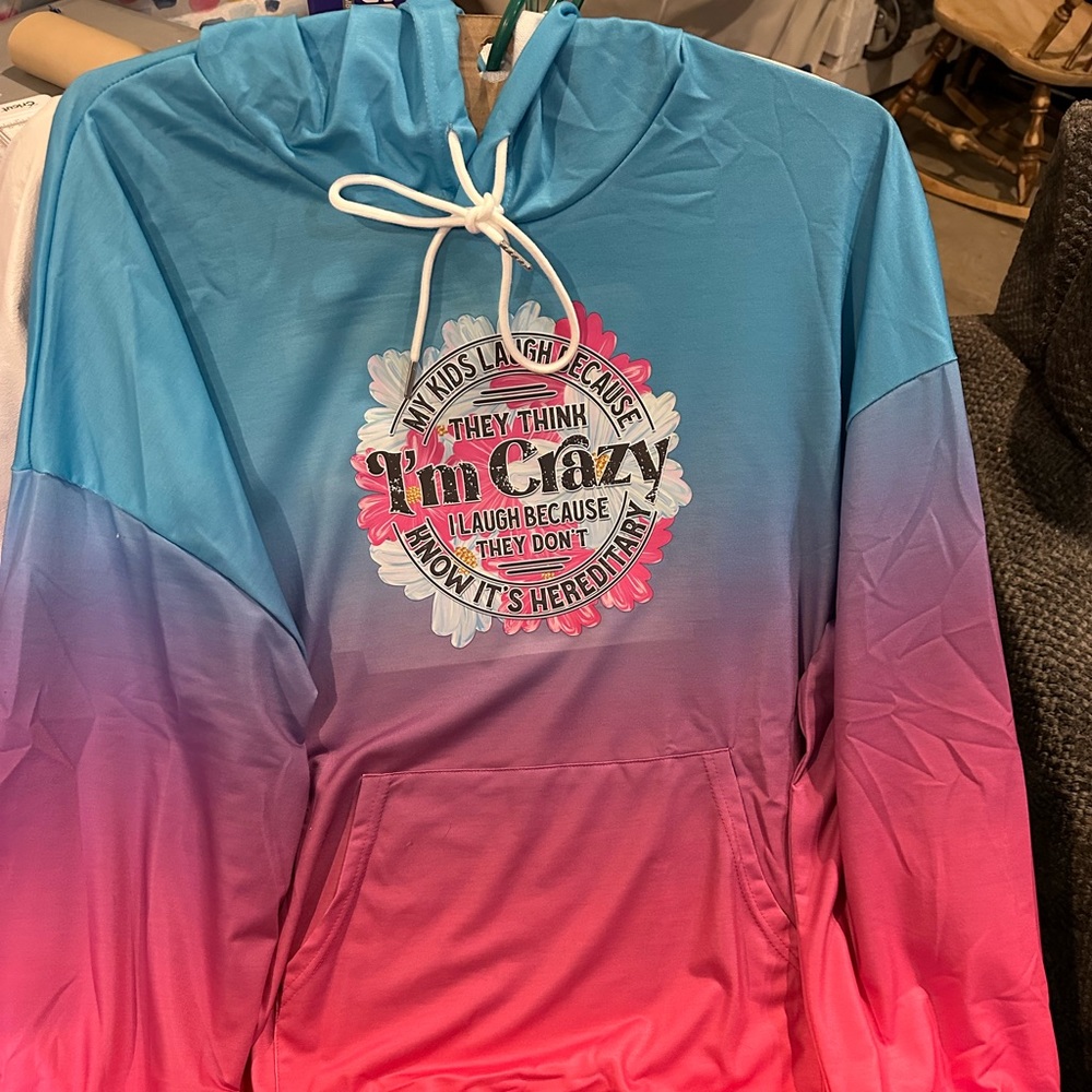 Brand new light weight hoodie size xxl..